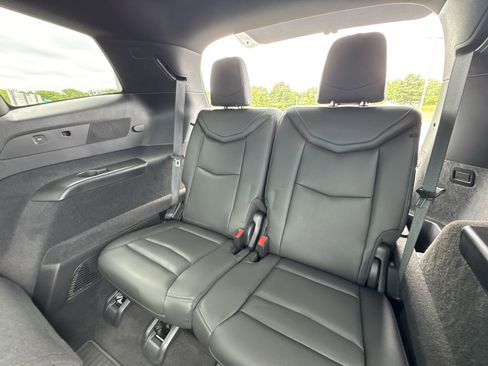 Certified 2025 Cadillac XT6 Sport w/ Technology Package AWD/4WD image 24