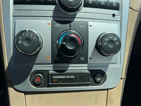 Used 2012 Chevrolet Malibu LS FWD image 18