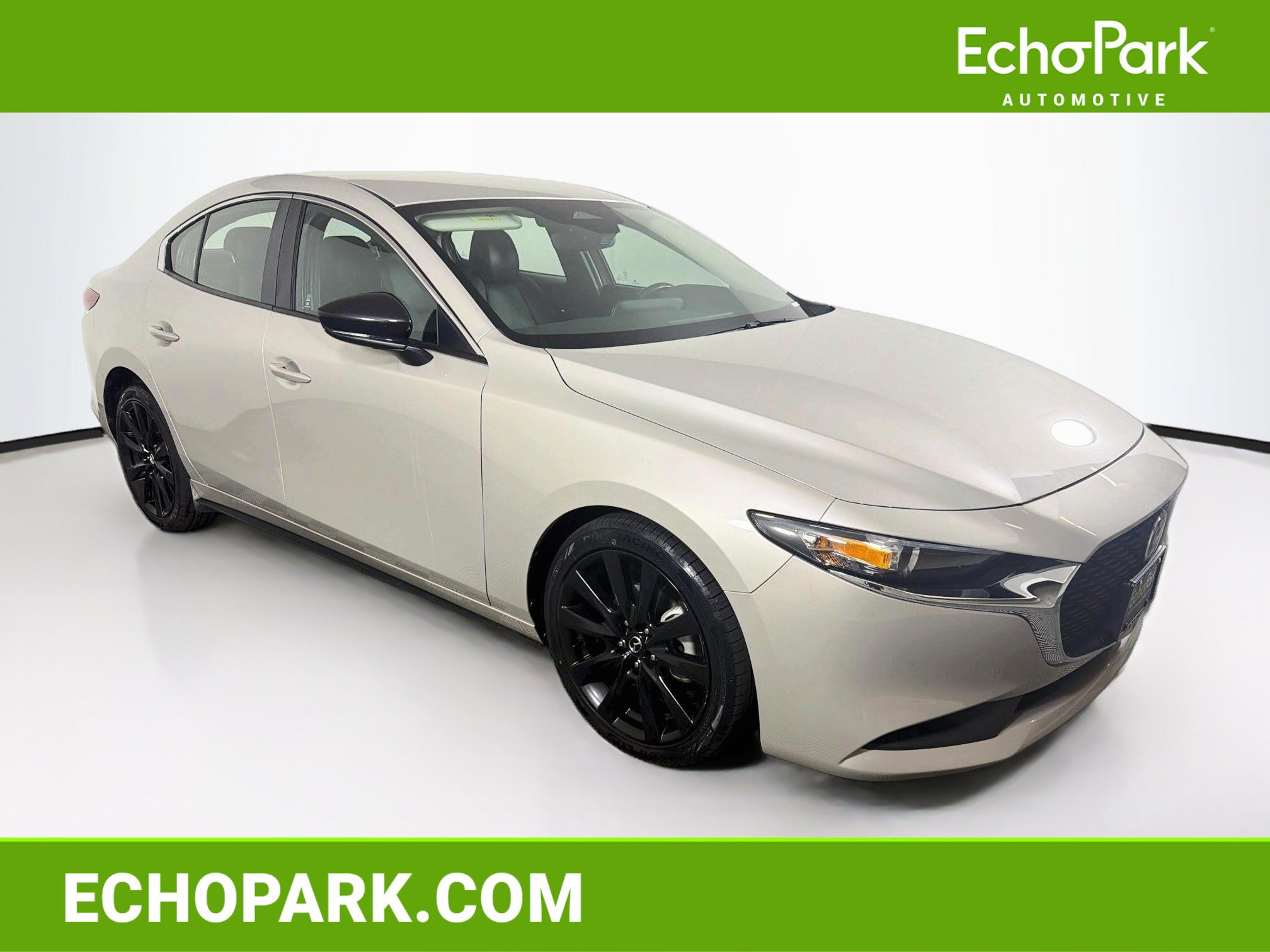 Used 2025 MAZDA MAZDA3 s FWD image 1