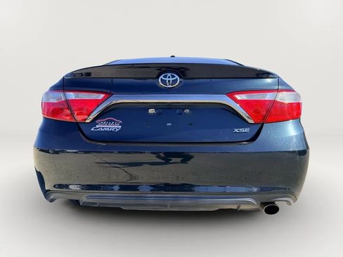Used 2015 Toyota Camry XSE w/ Moonroof Package image 5