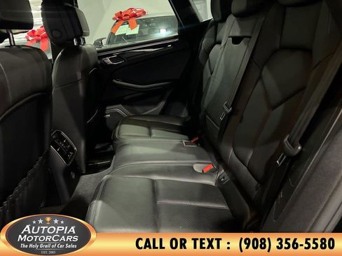 Used 2018 Porsche Macan S image 15