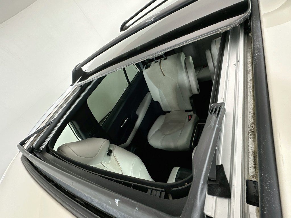 Certified 2024 Toyota Grand Highlander AWD Hybrid image 21