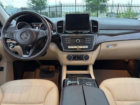 Used 2018 Mercedes-Benz GLE 350 4MATIC image 17