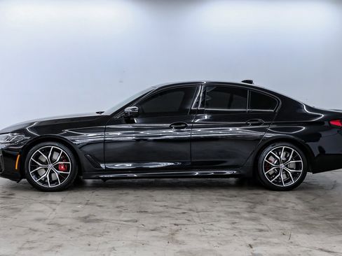 Used 2023 BMW M550i xDrive w/ Executive Package image 12