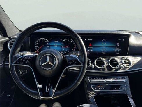 Used 2022 Mercedes-Benz E 350 4MATIC Sedan image 28