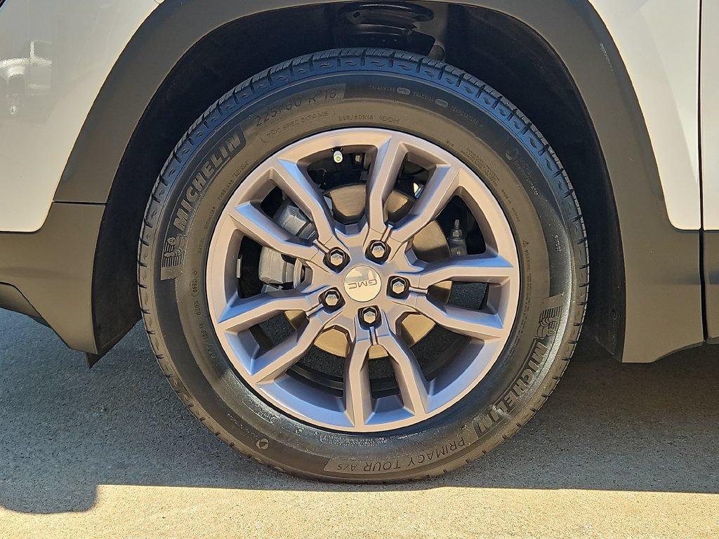 Used 2022 GMC Terrain SLT FWD image 35