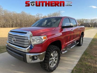 Used 2015 Toyota Tundra Limited w/ Limited Premium Package