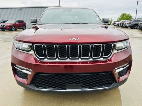 Used 2023 Jeep Grand Cherokee Limited w/ Trailer Tow Prep Group (B) AWD/4WD image 36
