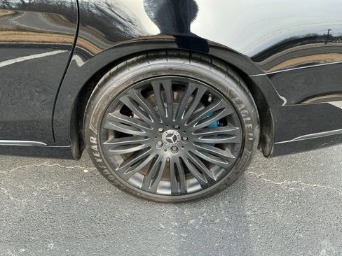 Used 2018 Mercedes-Benz Maybach S 560 4MATIC image 36