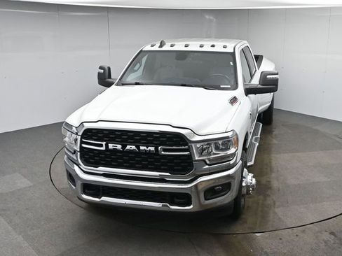 Used 2024 RAM 3500 Big Horn image 42