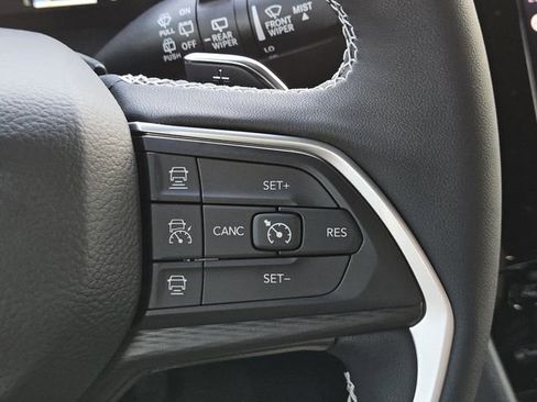 New 2025 Jeep Grand Cherokee Laredo image 19