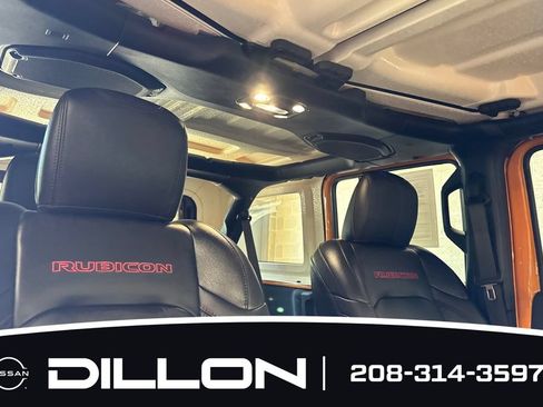Used 2021 Jeep Wrangler Unlimited Rubicon AWD/4WD image 17