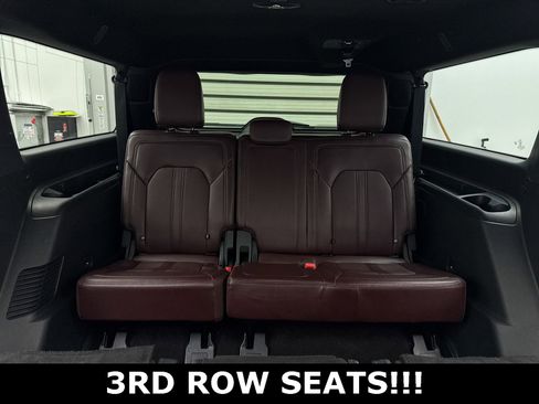 Used 2023 Ford Expedition Max Limited image 13