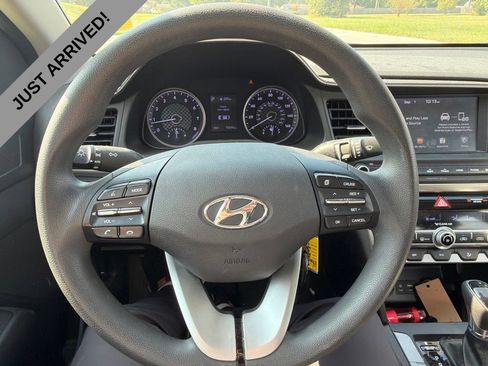 Used 2020 Hyundai Elantra SEL w/ Cargo Package (C1) FWD image 12
