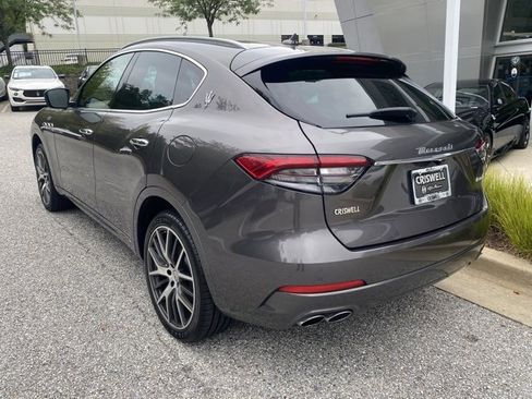 Used 2022 Maserati Levante GT image 7