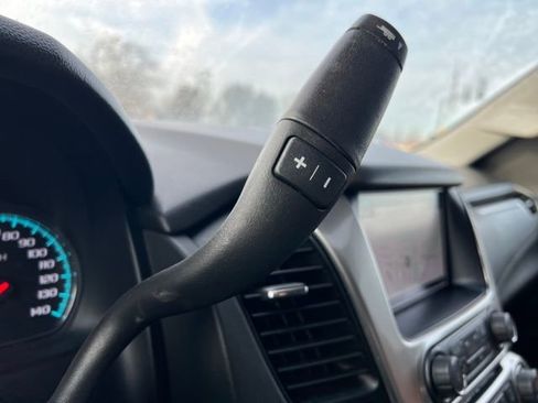 Used 2019 Chevrolet Tahoe Premier w/ Premier Plus Edition image 23