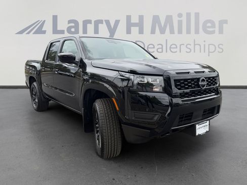 Used 2026 Nissan Frontier SV w/ All-Weather Content Package AWD/4WD image 7