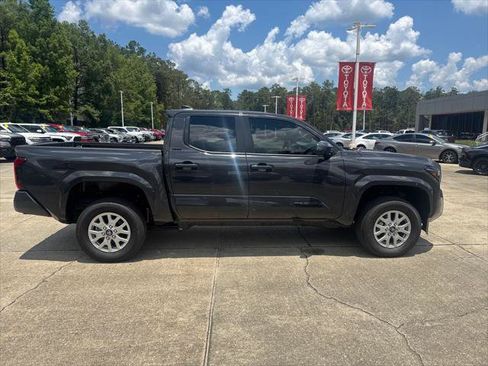 Certified 2026 Toyota Tacoma SR5 RWD image 9