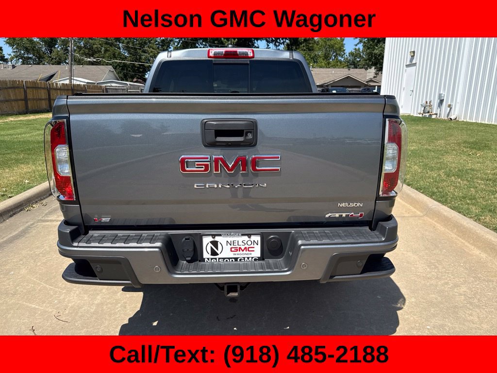 Used 2022 GMC Canyon AT4 w/ Trailering Package AWD/4WD image 4