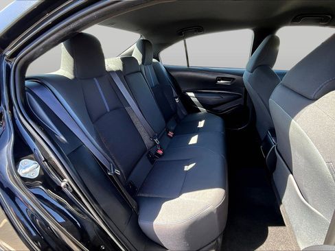 Used 2021 Toyota Corolla SE w/ Carpet Mat Package (TMS) image 25