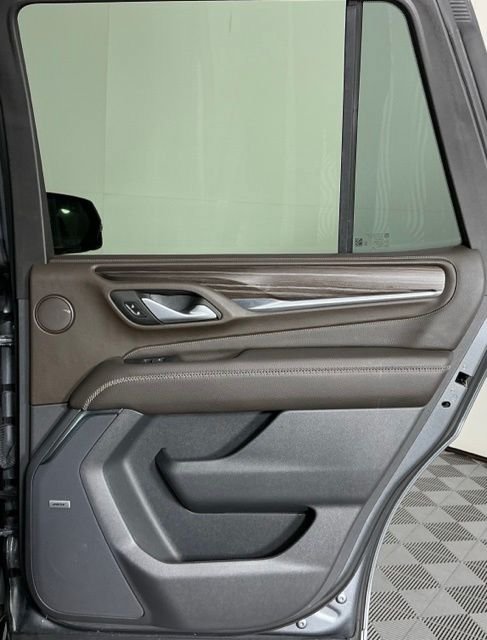 Used 2022 GMC Yukon Denali RWD image 24