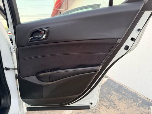 Used 2014 Acura ILX Hybrid image 30