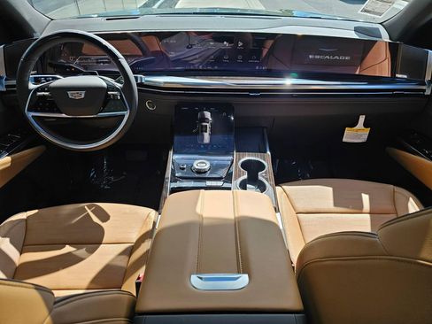 New 2026 Cadillac Escalade Luxury w/ Touring Package AWD/4WD image 20