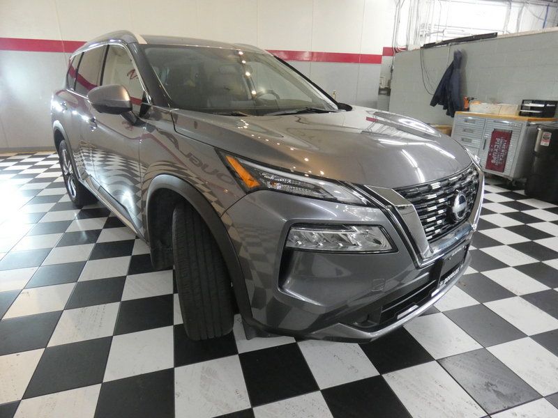 Used 2023 Nissan Rogue SL FWD image 6