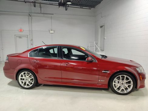Used 2009 Pontiac G8 GXP image 6
