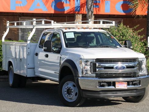 Used 2019 Ford F550 4x4 Crew Cab Super Duty image 2