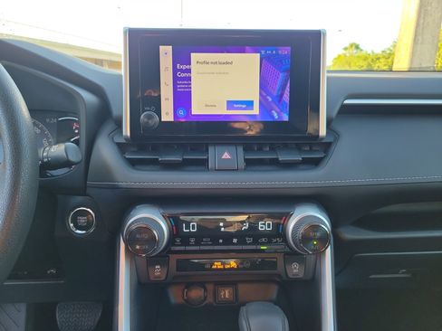 Used 2023 Toyota RAV4 XLE image 20