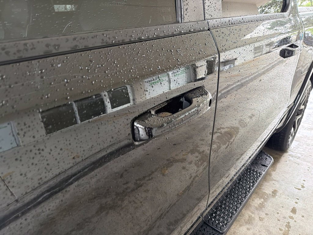 Used 2025 RAM 1500 Laramie w/ Sport Appearance Package AWD/4WD image 17