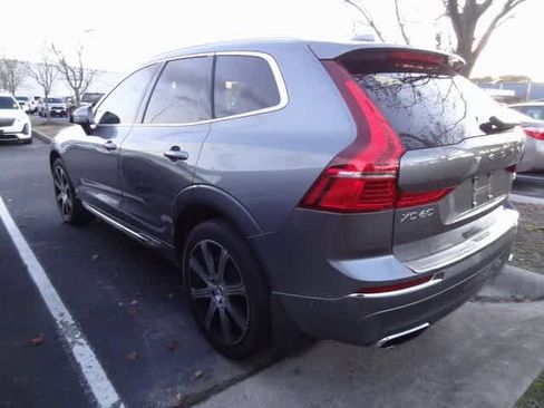 Used 2021 Volvo XC60 T5 Inscription w/ Advanced Package image 8