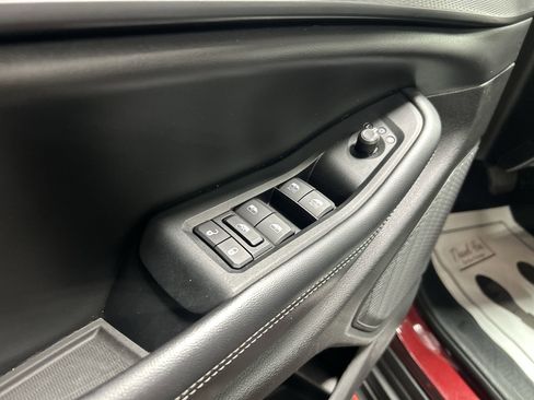 Used 2023 Jeep Grand Cherokee L Laredo AWD/4WD image 24