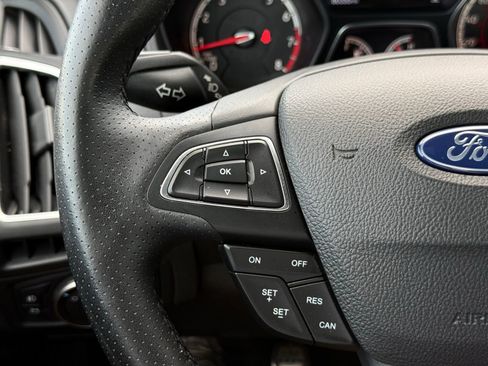 Used 2018 Ford Focus ST FWD image 35