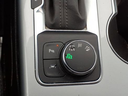 Used 2024 Chevrolet Blazer LT w/ Sound & Technology Package AWD/4WD image 19
