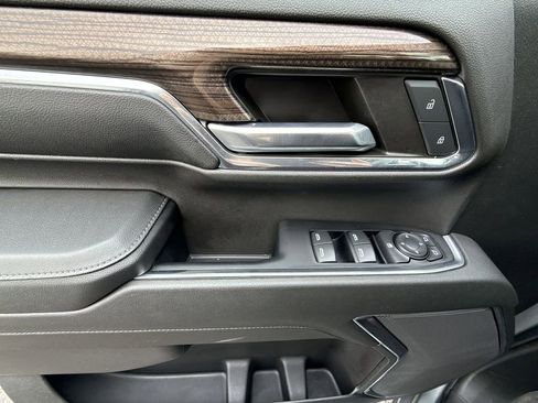 Certified 2024 Chevrolet Silverado 2500 LT image 30