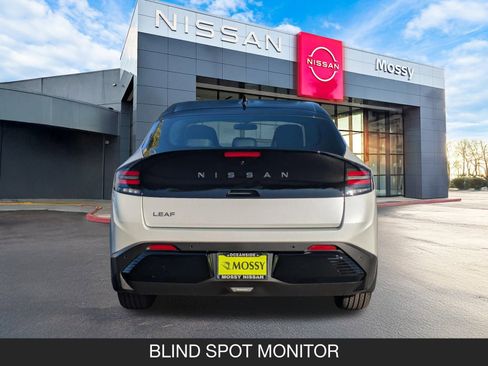 New 2026 Nissan Leaf SV+ image 9