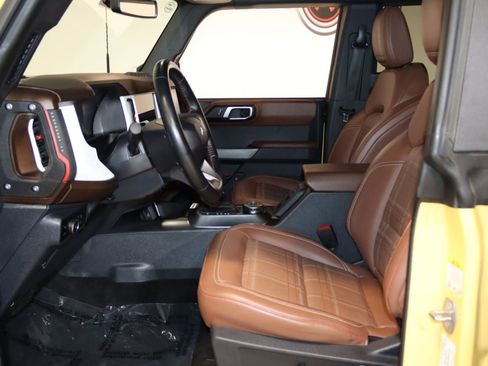 Used 2023 Ford Bronco Heritage Edition AWD/4WD image 36