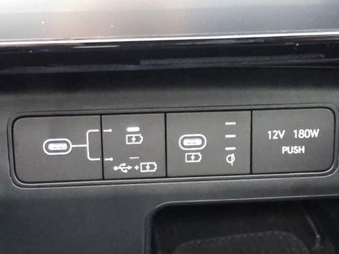 New 2026 Hyundai Santa Cruz Limited AWD/4WD image 8