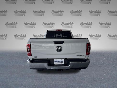 Used 2024 RAM 2500 Tradesman w/ Chrome Appearance Group AWD/4WD image 8