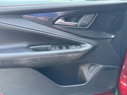 Used 2024 Chevrolet Blazer EV RS image 9