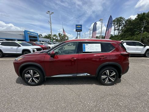 Used 2023 Nissan Rogue SL FWD image 13