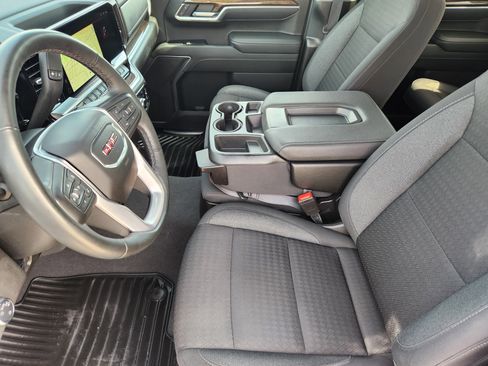 Certified 2023 GMC Sierra 1500 SLE image 10