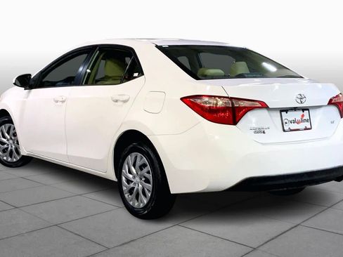 Used 2017 Toyota Corolla LE image 11