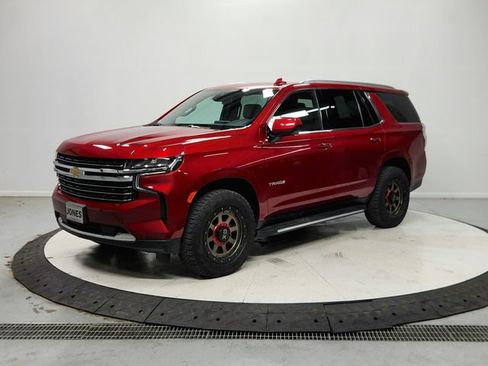 Used 2024 Chevrolet Tahoe LT AWD/4WD image 4
