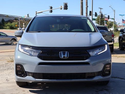 New 2026 Honda Odyssey Elite image 2