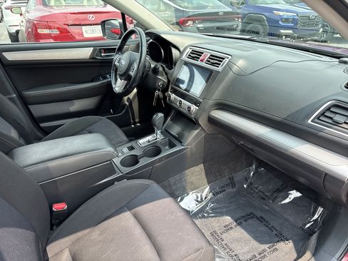 Used 2015 Subaru Legacy 2.5i Premium AWD/4WD image 28