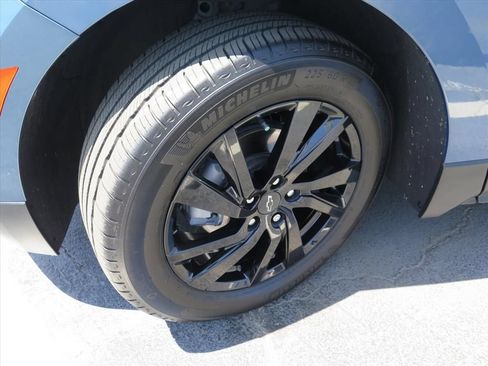 Used 2024 Chevrolet Equinox LS w/ LS Convenience Package AWD/4WD image 18