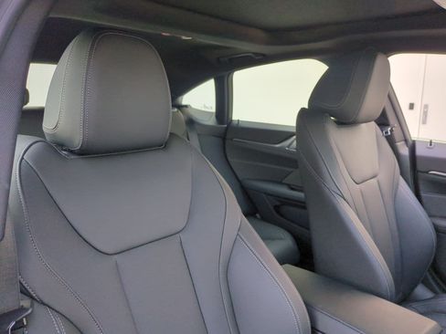 Used 2026 BMW 430i w/ Premium Package RWD image 32
